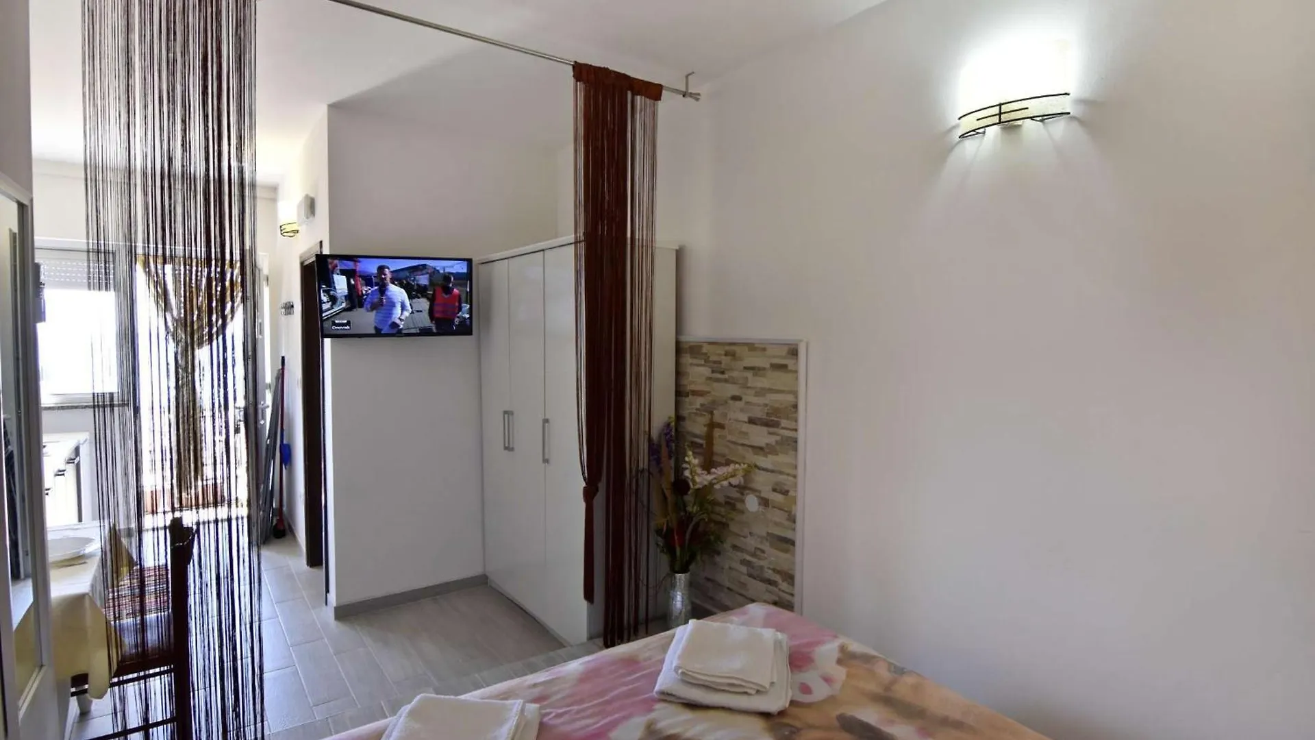 Apartments And Rooms By The Sea Zambratija, Umag - 22685 Savudrija Guest house